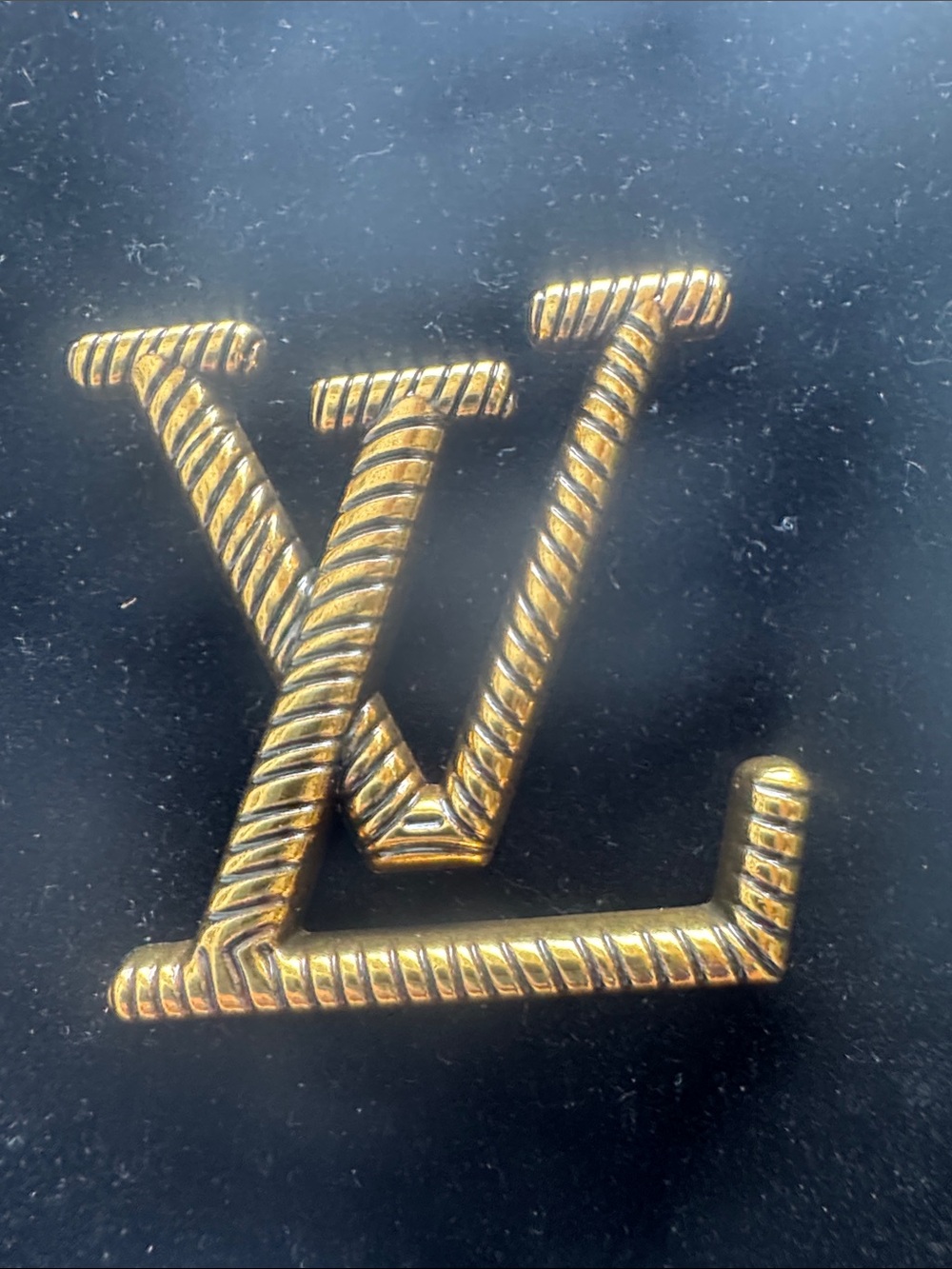 Brooch Gold tone Twisted Rope Pin - Picture 3 of 5